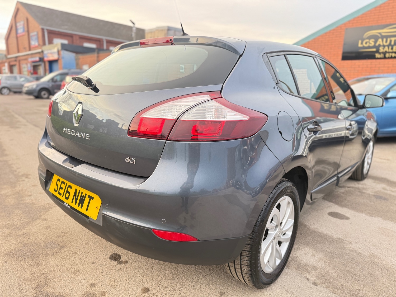 Used Renault Megane 2016 for sale - 76713336: Photo 8