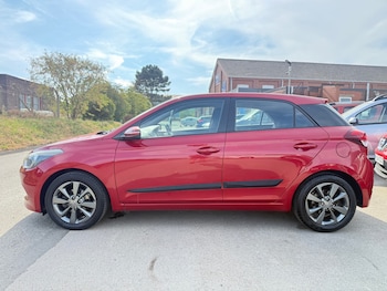 Used Hyundai i20 2015 for sale - 79429481: Photo
