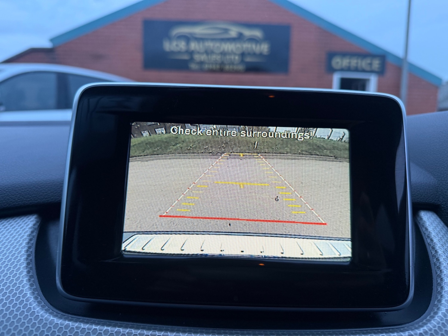 Used Mercedes-Benz B Class 2014 for sale - 76418531: Photo 12