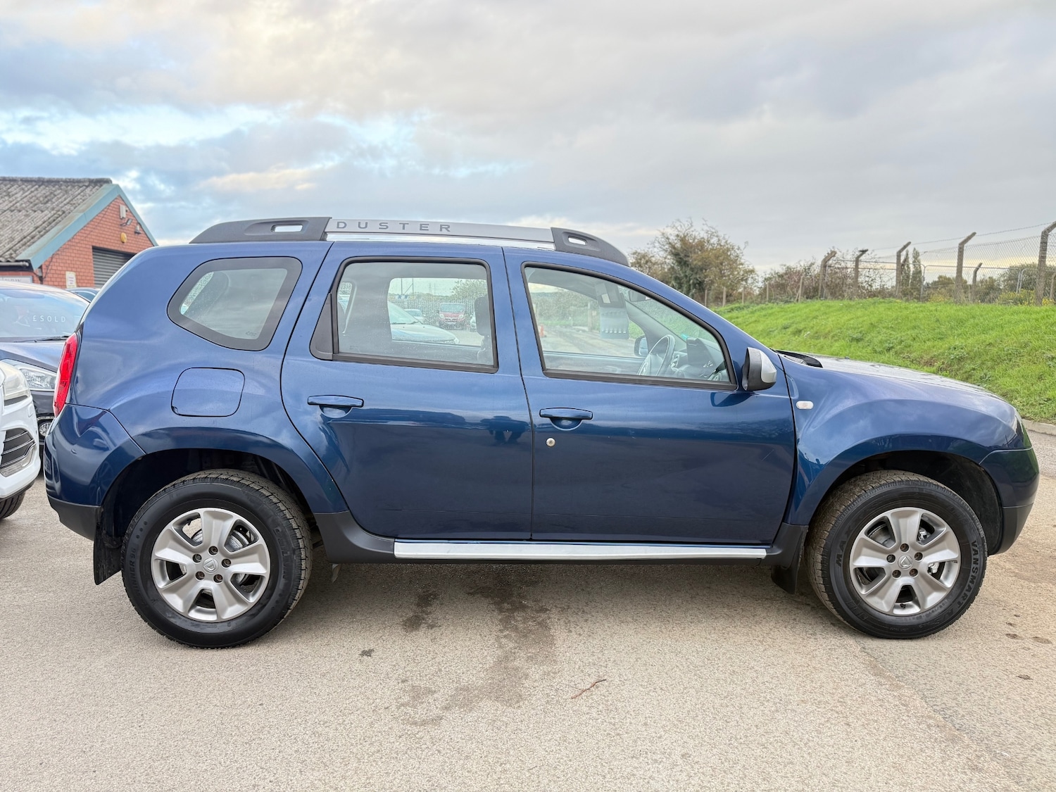Used Dacia Duster 2015 for sale - 76334867: Photo 5
