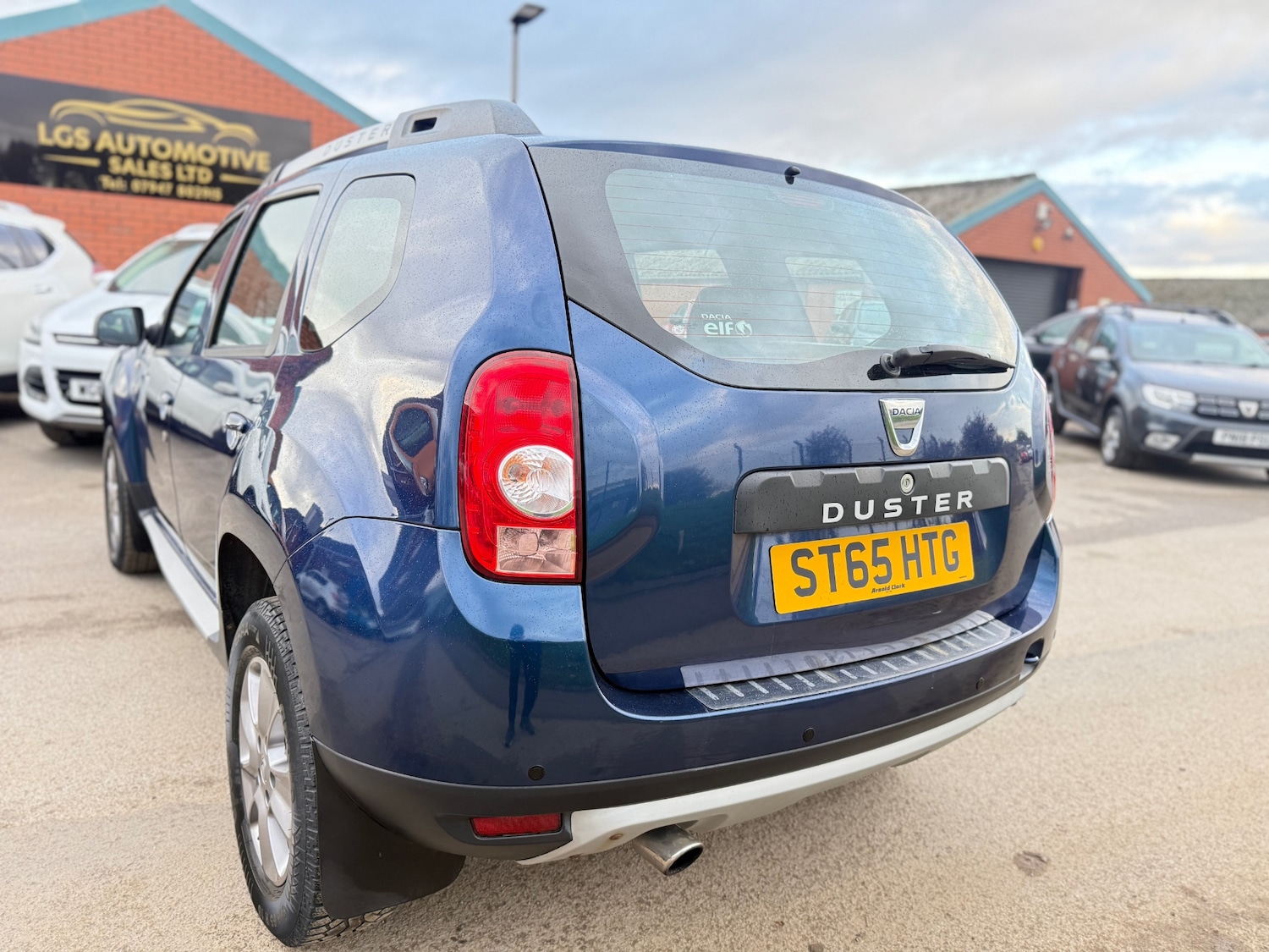 Used Dacia Duster 2015 for sale - 76334867: Photo 6
