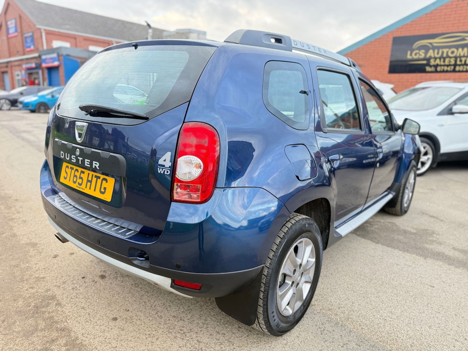 Used Dacia Duster 2015 for sale - 76334867: Photo 8