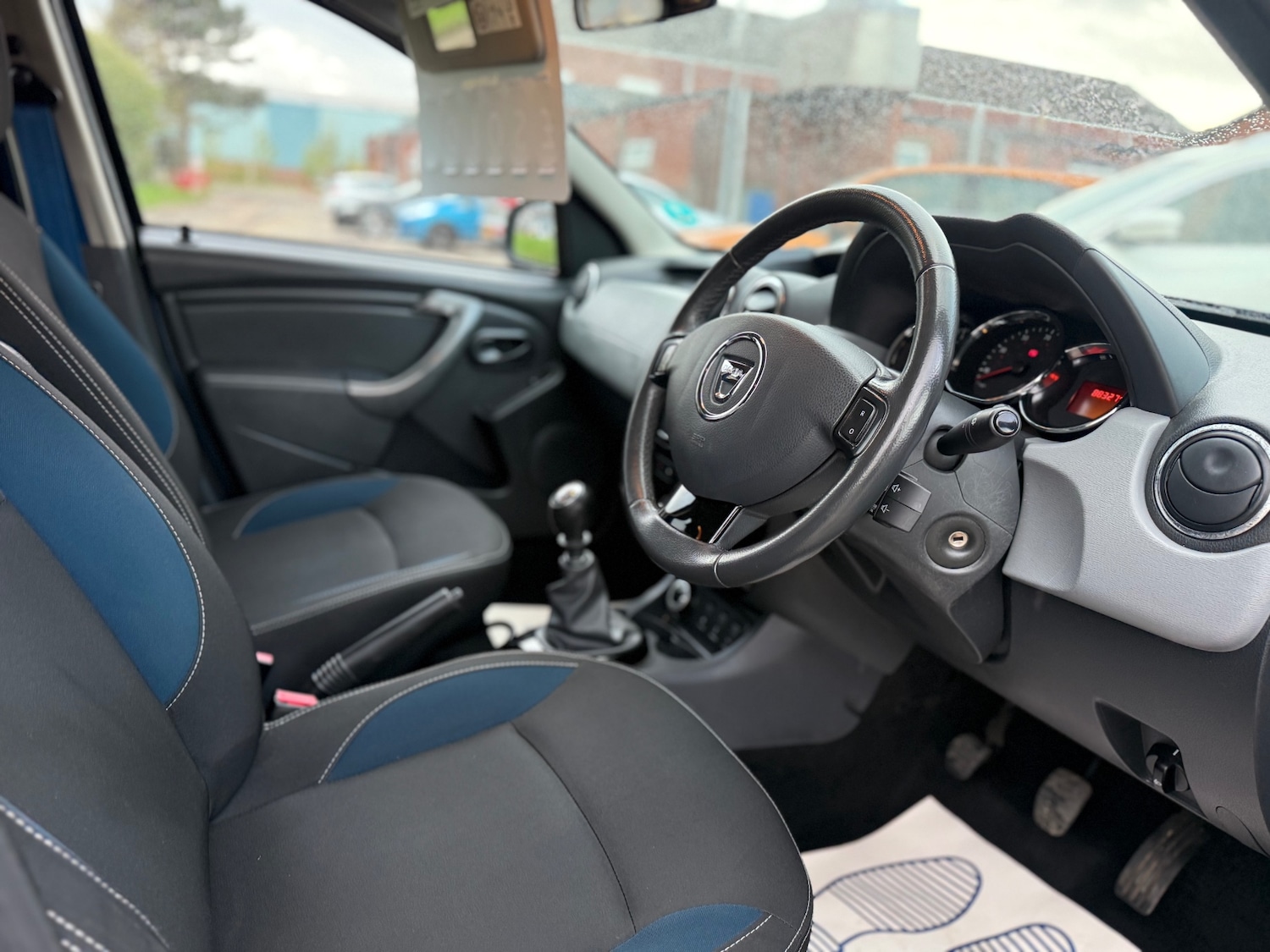 Used Dacia Duster 2015 for sale - 76334867: Photo 9