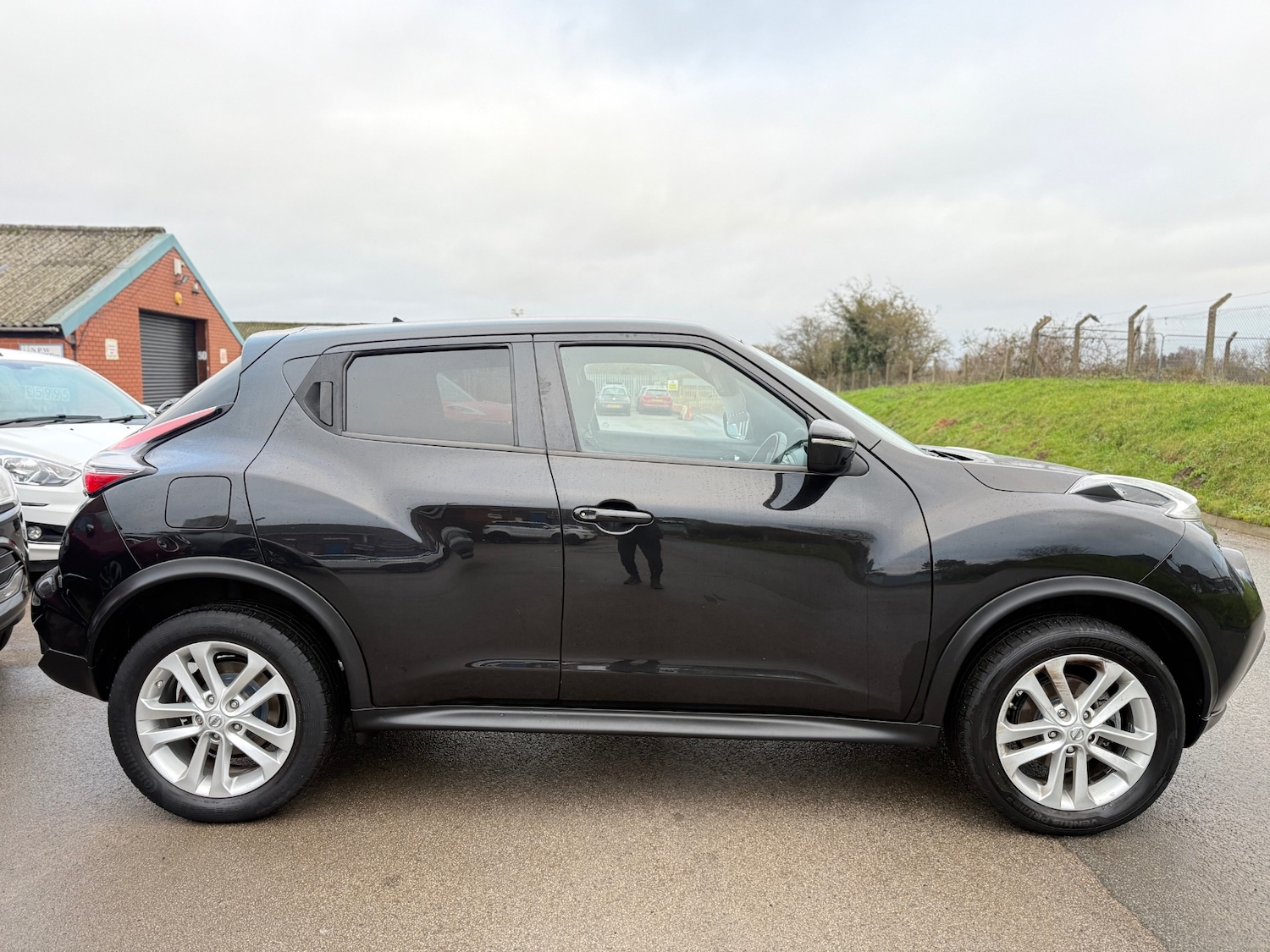 Used Nissan Juke 2015 for sale - 77065805: Photo 5