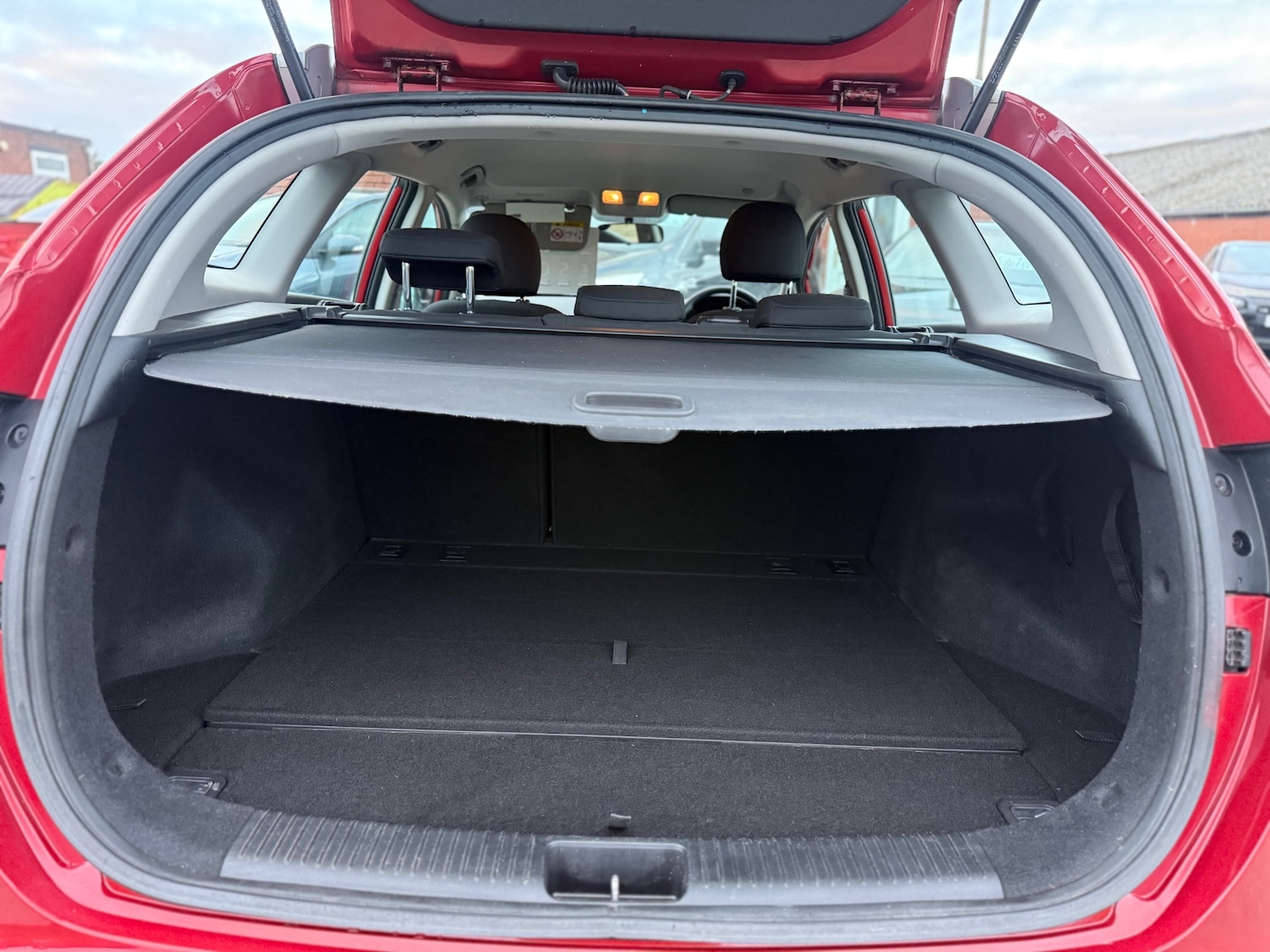 Used Kia Ceed 2013 for sale - 76910946: Photo 14