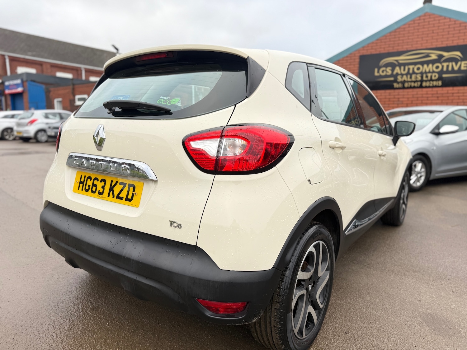 Used Renault Captur 2014 for sale - 77438500: Photo 8