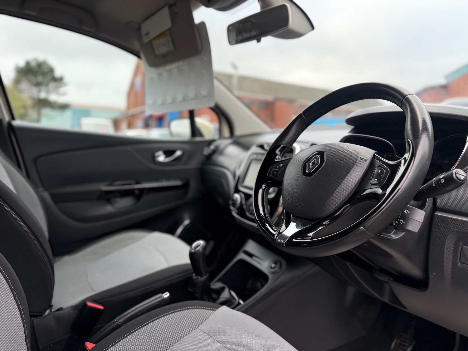 Used Renault Captur 2014 for sale - 77438500: Photo 9