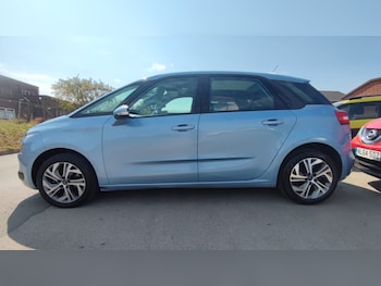 Used Citroen C4 Picasso 2016 for sale - 79314799: Photo
