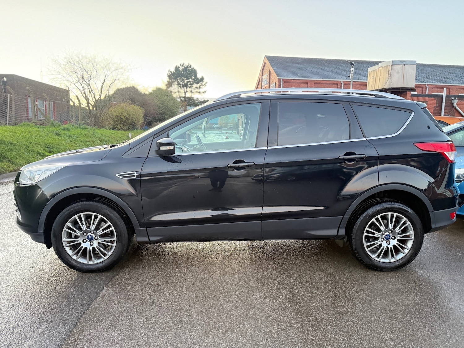Used Ford Kuga 2014 for sale - 76741052: Photo 4