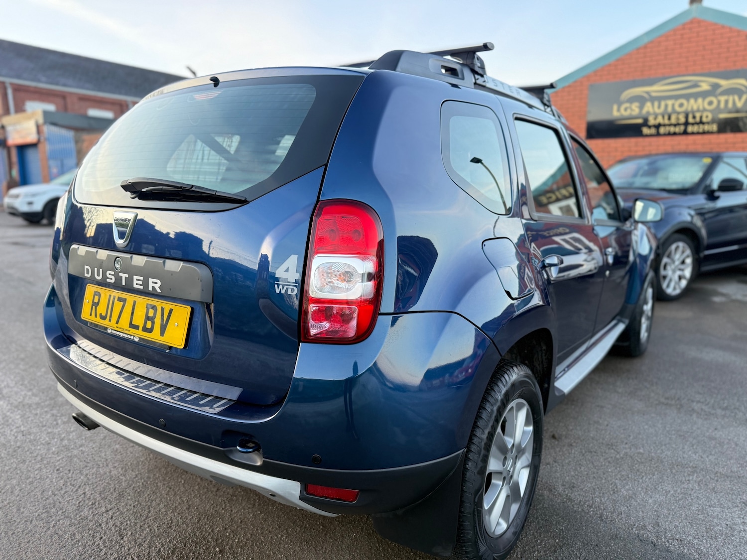 Used Dacia Duster 2017 for sale - 77162355: Photo 8