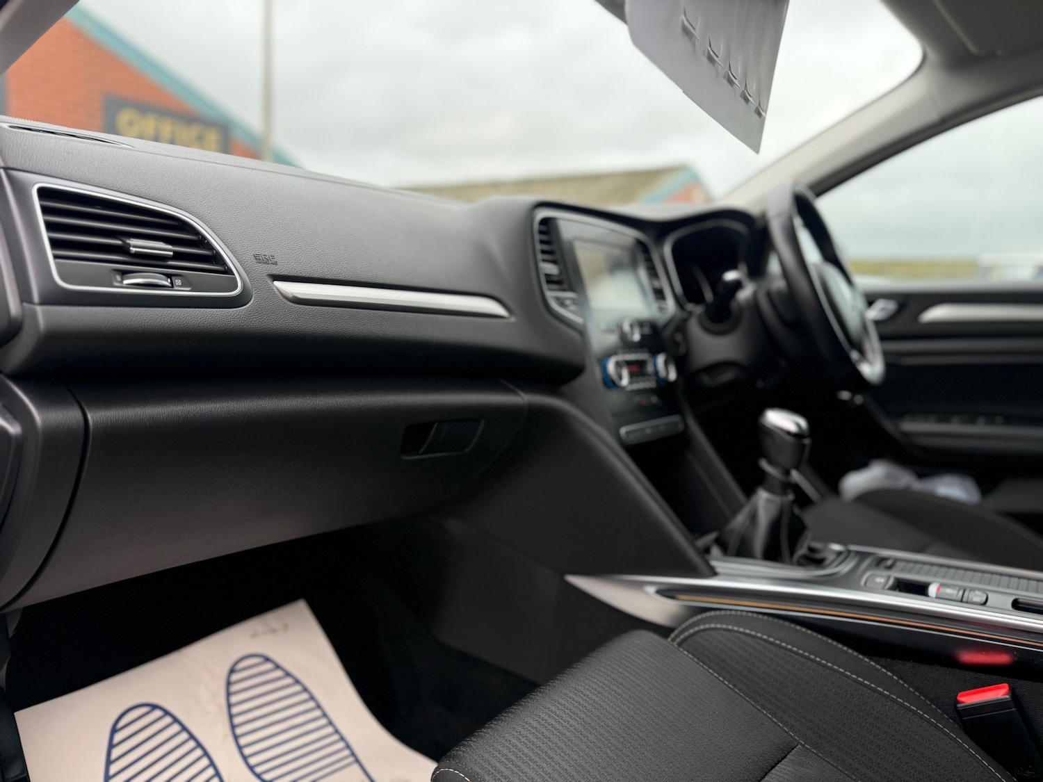 Used Renault Megane 2020 for sale - 77483795: Photo 21