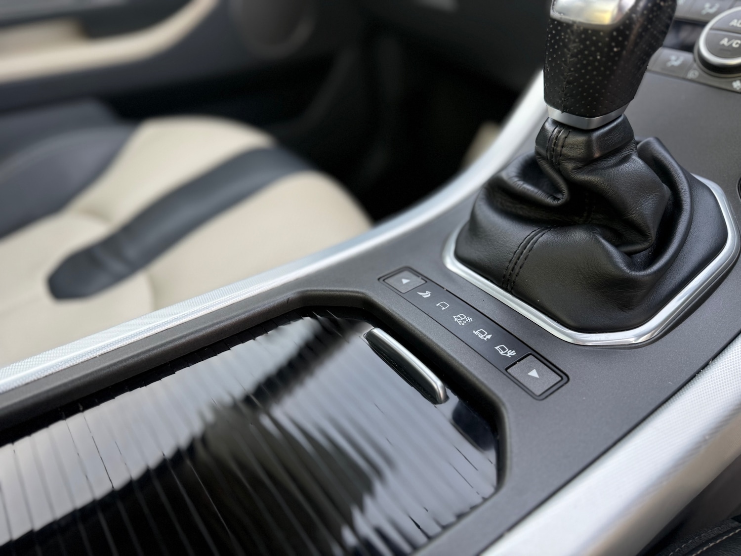 Used Land Rover Range Rover Evoque 2014 for sale - 77140823: Photo 13