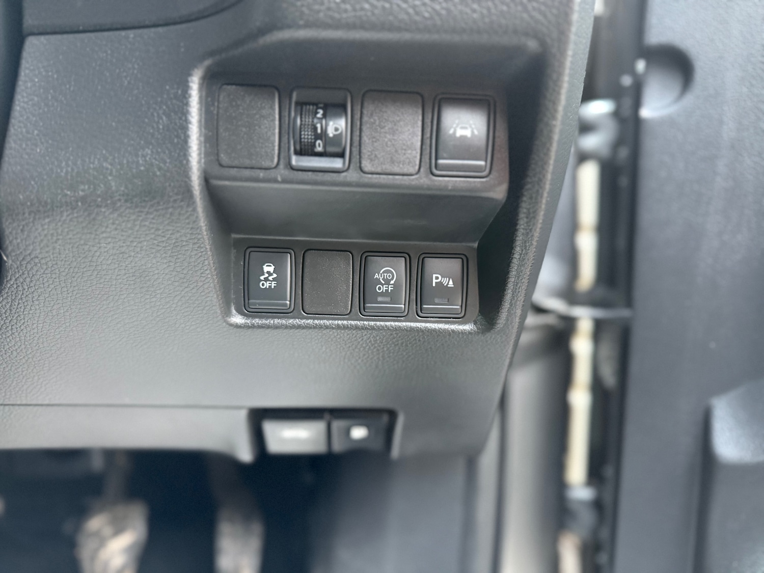 Used Nissan Qashqai 2015 for sale - 77015003: Photo 11