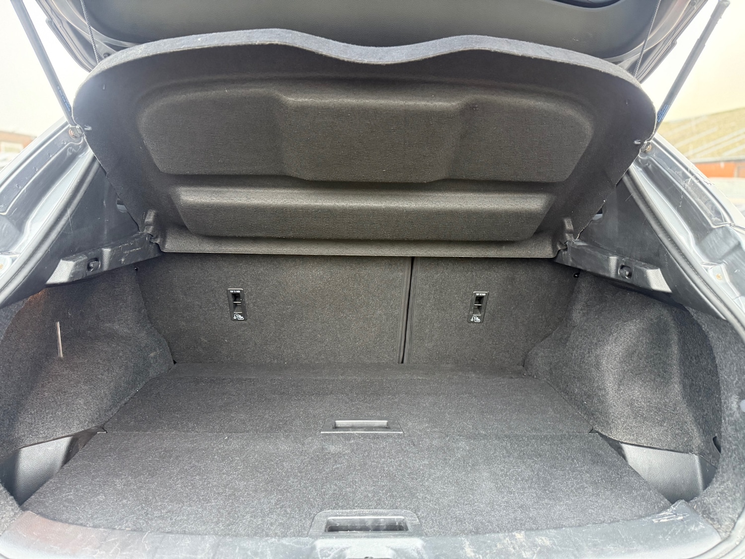 Used Nissan Qashqai 2015 for sale - 77015003: Photo 16