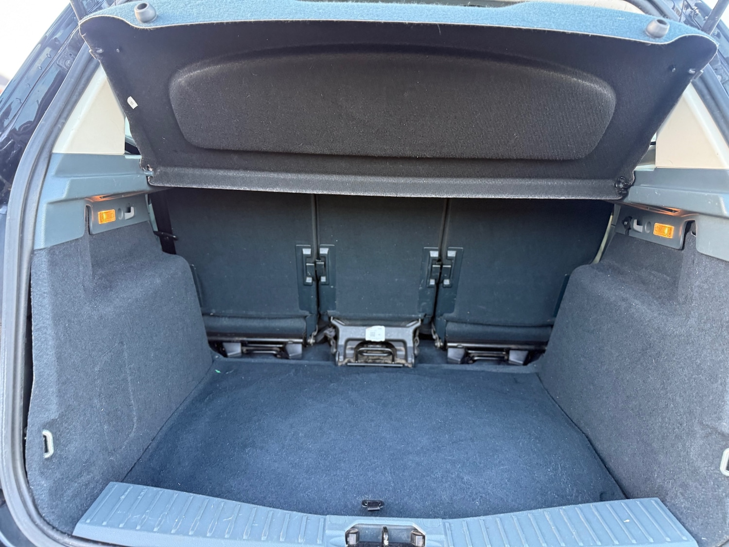 Used Ford C-Max 2015 for sale - 77938288: Photo 16