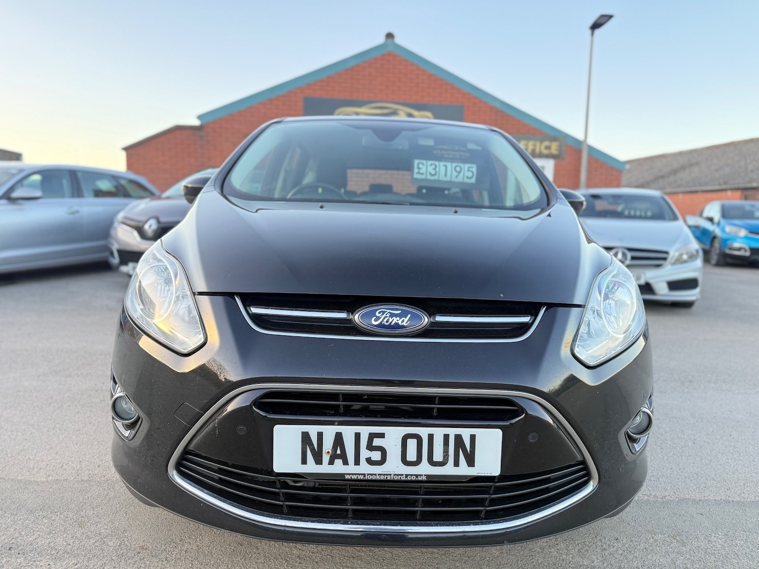 Used Ford C-Max 2015 for sale - 77938288: Photo 2