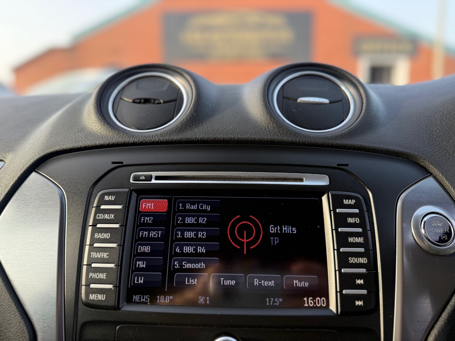 Used Ford Mondeo 2013 for sale - 77766804: Photo 16