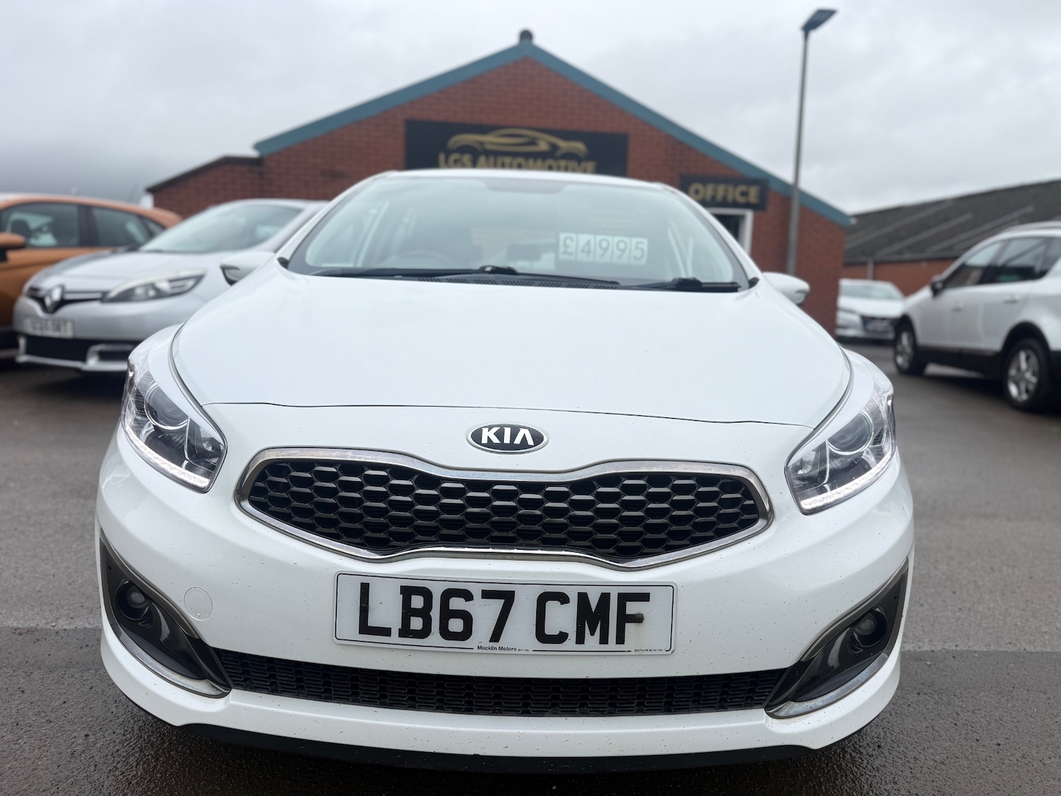 Used Kia Ceed 2018 for sale - 76559724: Photo 2