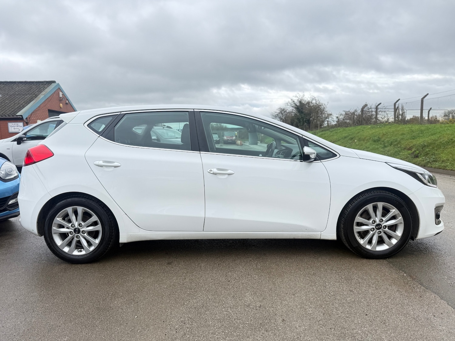 Used Kia Ceed 2018 for sale - 76559724: Photo 5