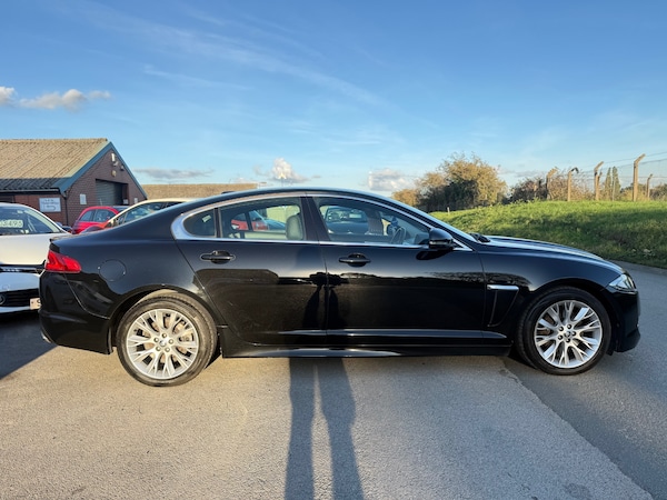 Used Jaguar XF 2012 for sale - 76058266: Photo 5