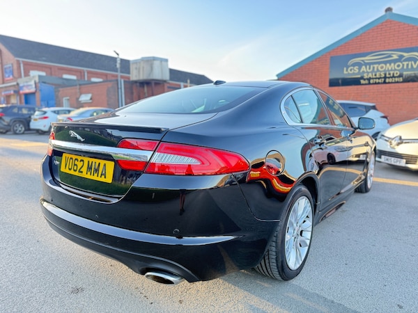 Used Jaguar XF 2012 for sale - 76058266: Photo 8
