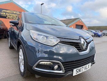 Used Renault Captur 2017 for sale - 77264560: Photo
