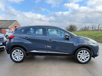 Used Renault Captur 2017 for sale - 77264560: Photo