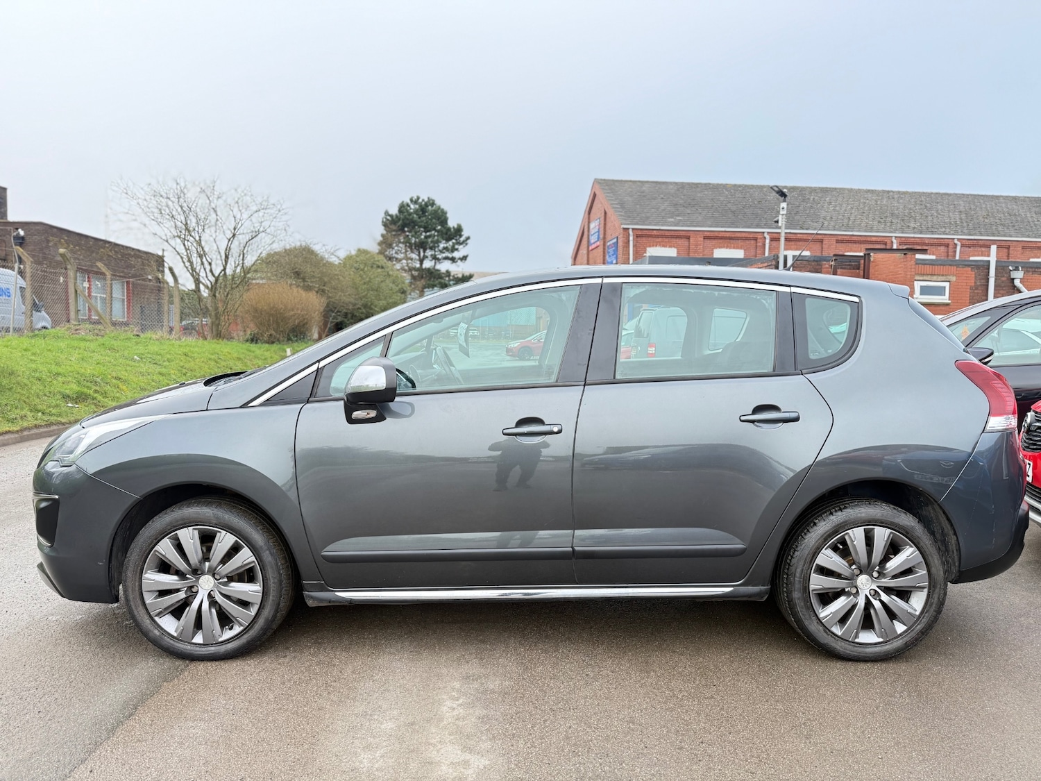 Used Peugeot 3008 2014 for sale - 77735893: Photo 4