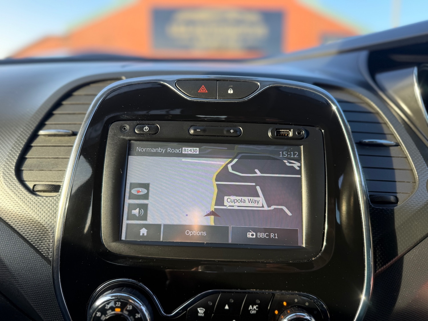 Used Renault Captur 2015 for sale - 77558435: Photo 13