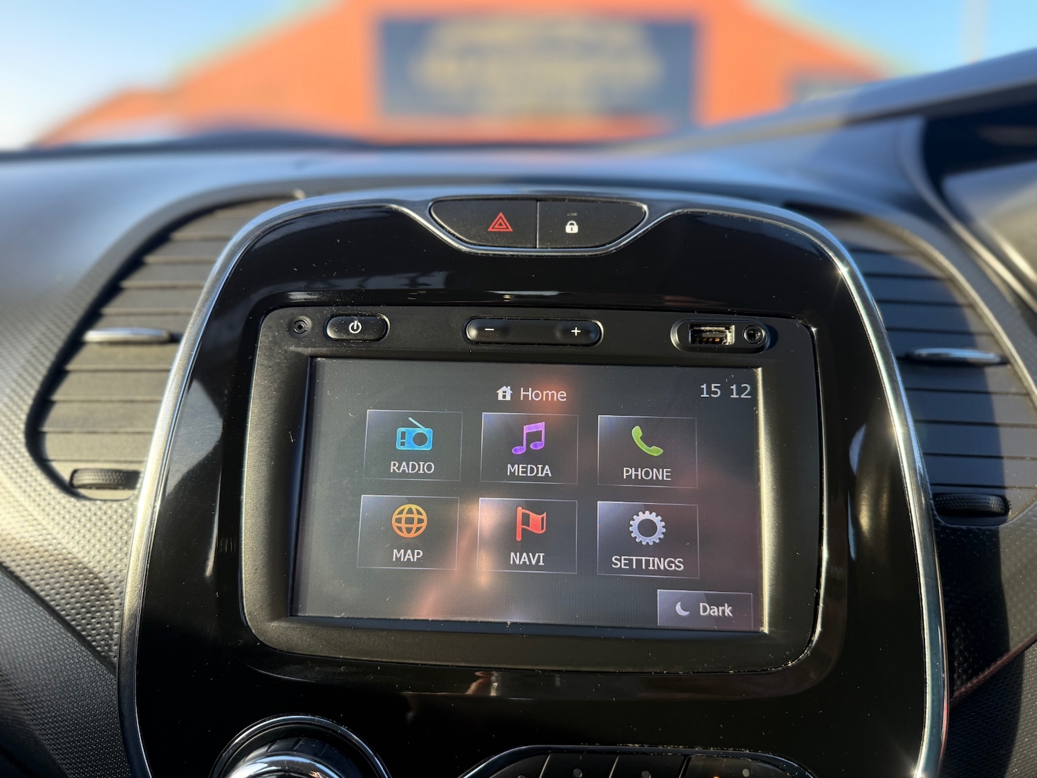 Used Renault Captur 2015 for sale - 77558435: Photo 15