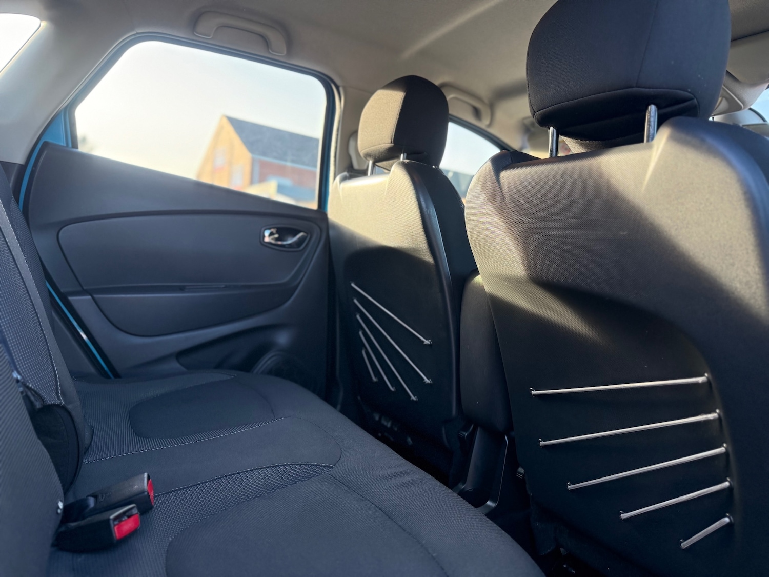 Used Renault Captur 2015 for sale - 77558435: Photo 17