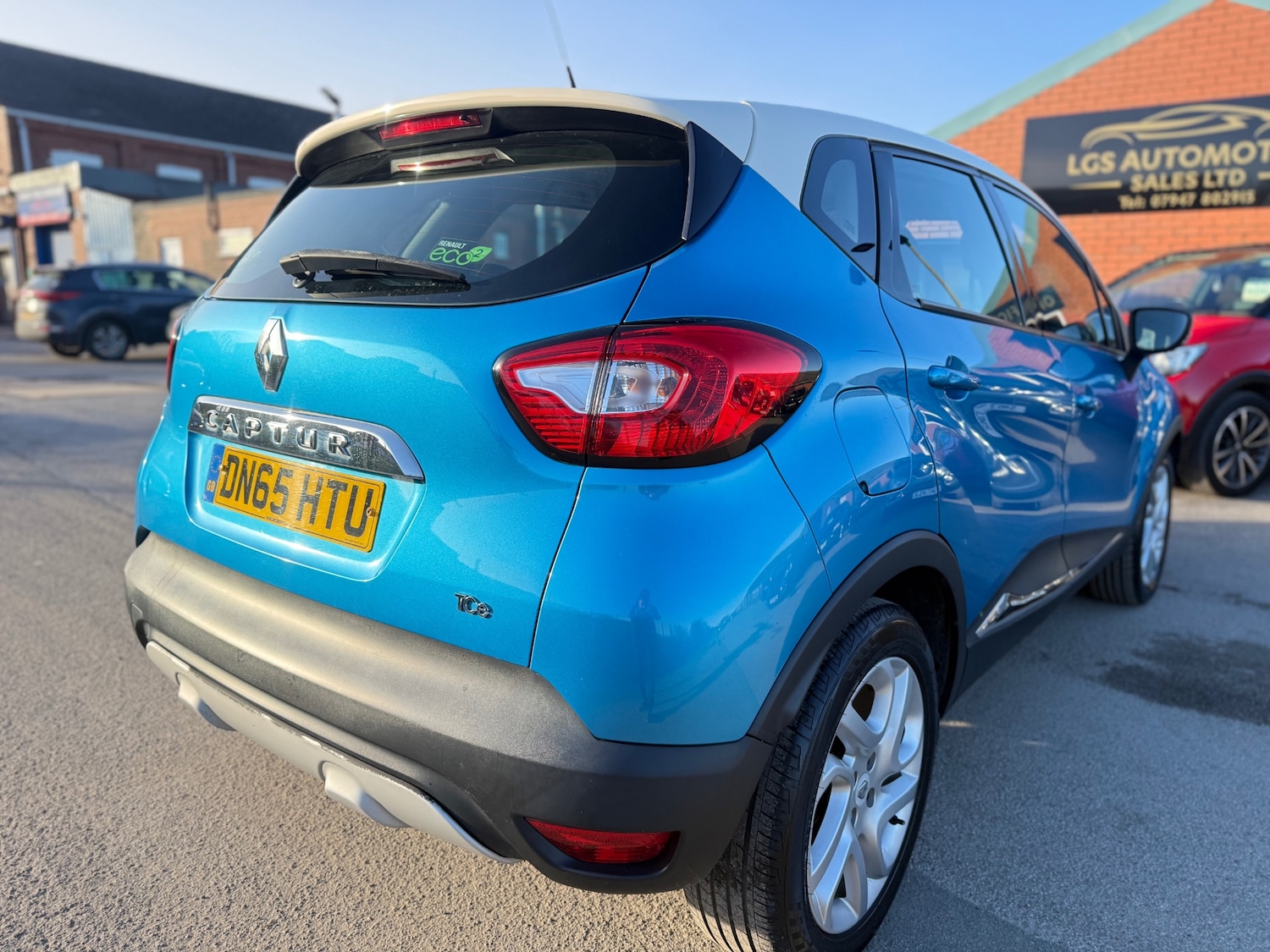 Used Renault Captur 2015 for sale - 77558435: Photo 8