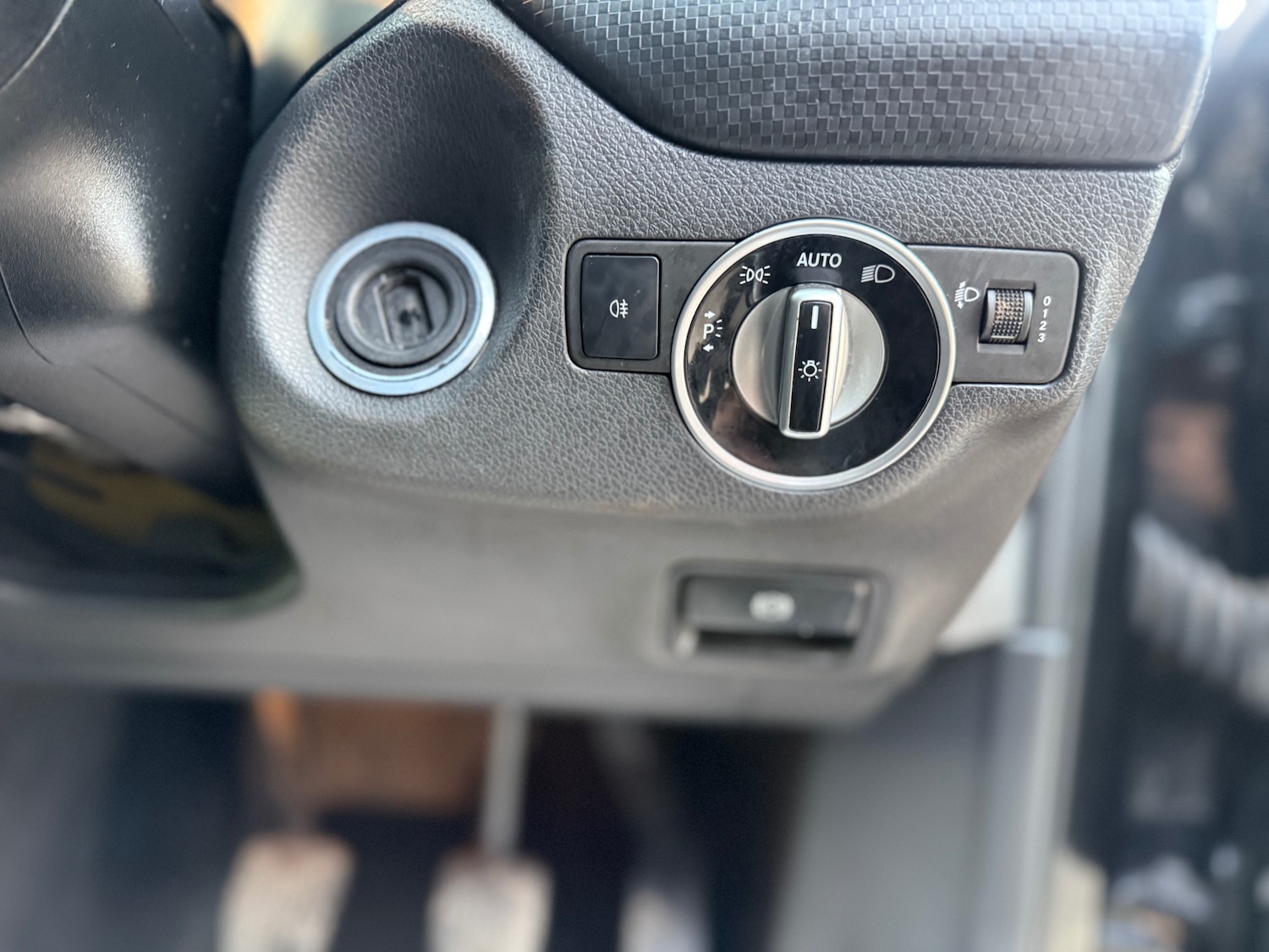 Used Mercedes-Benz A-Class 2013 for sale - 77500667: Photo 13