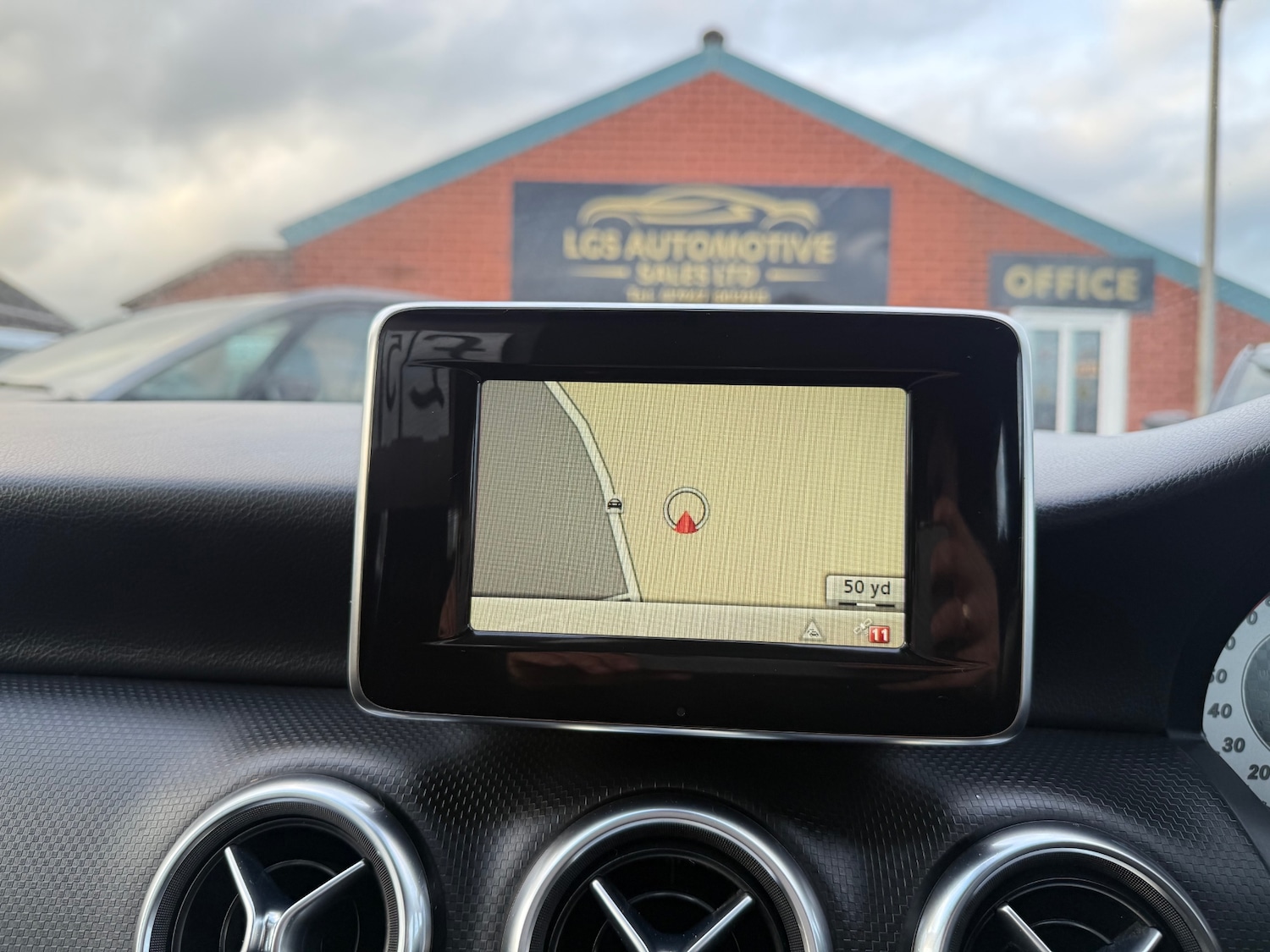 Used Mercedes-Benz A-Class 2013 for sale - 77500667: Photo 15