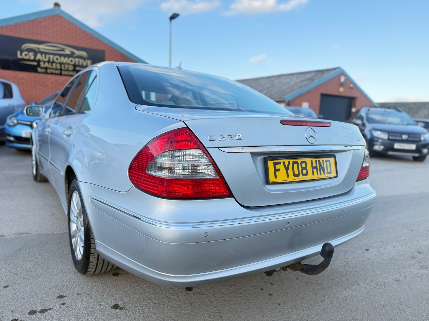 Used Mercedes-Benz E Class 2008 for sale - 76396729: Photo 8