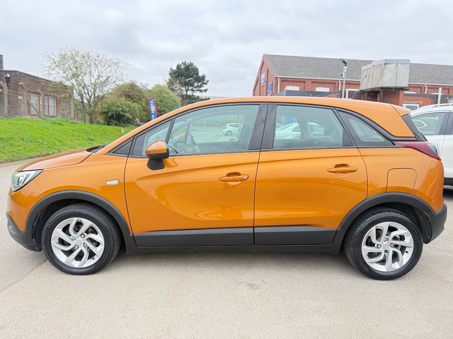 Used Vauxhall Crossland X 2018 for sale - 76596109: Photo 4