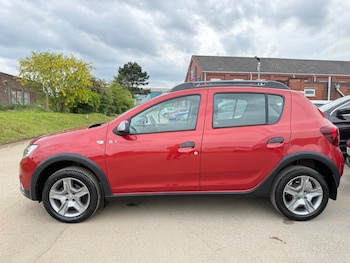 Used Dacia Sandero Stepway 2018 for sale - 78660159: Photo