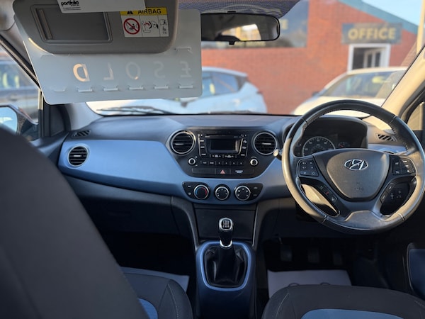Used Hyundai i10 2016 for sale - 76058263: Photo 10