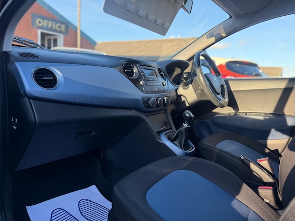 Used Hyundai i10 2016 for sale - 76058263: Photo 11