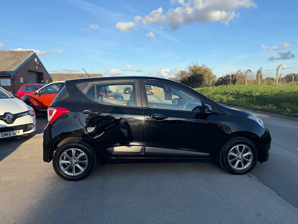 Used Hyundai i10 2016 for sale - 76058263: Photo 5