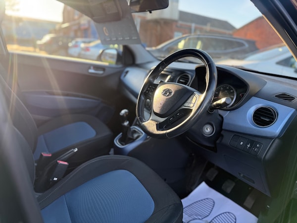 Used Hyundai i10 2016 for sale - 76058263: Photo 9