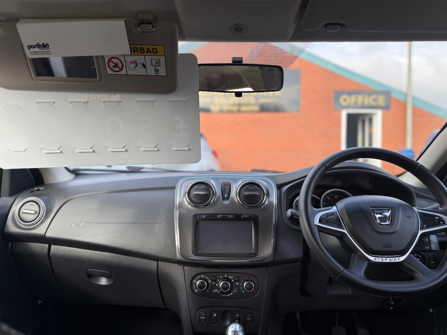 Used Dacia Sandero Stepway 2017 for sale - 77708967: Photo 13