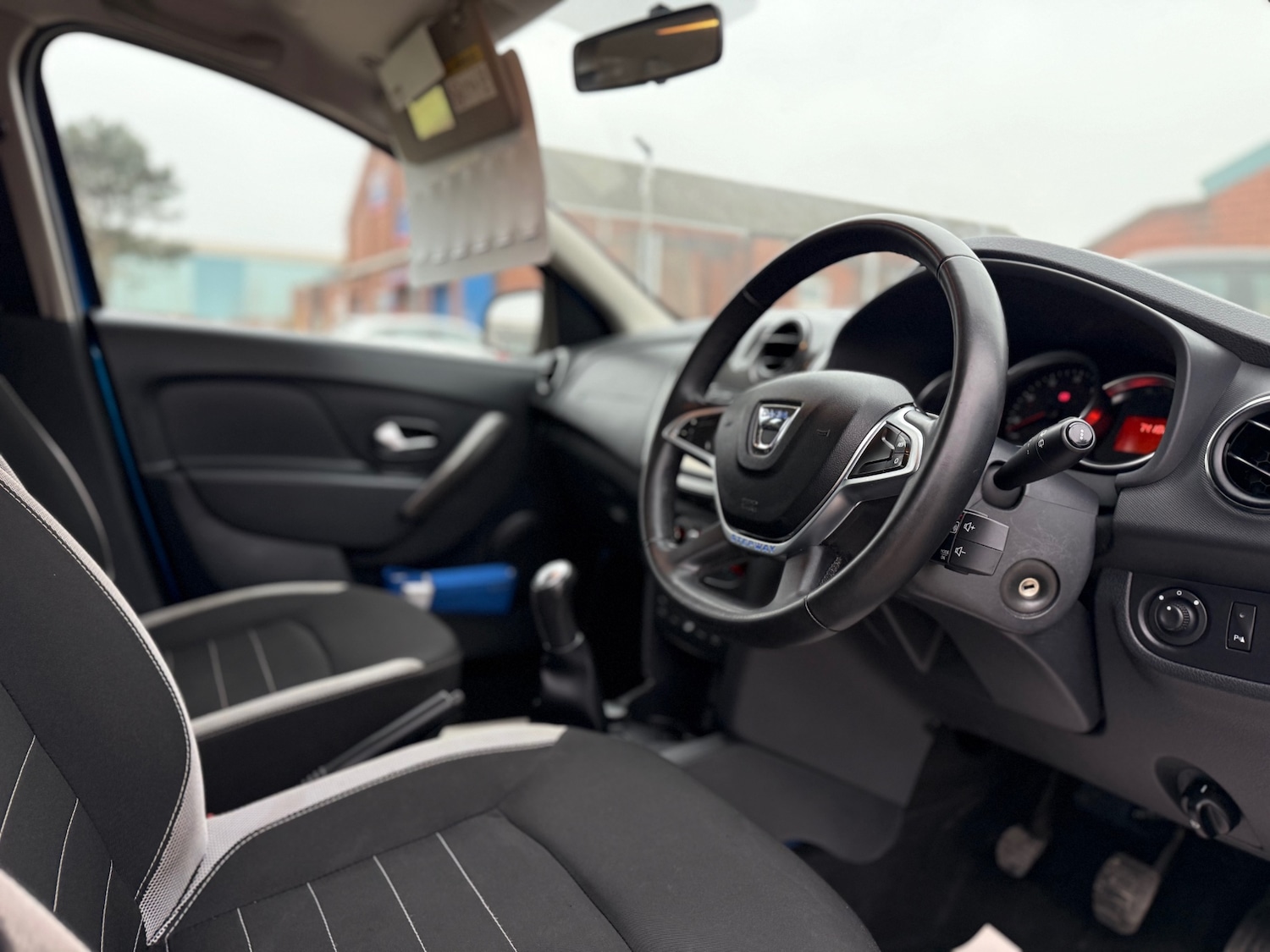 Used Dacia Sandero Stepway 2017 for sale - 77423425: Photo 10