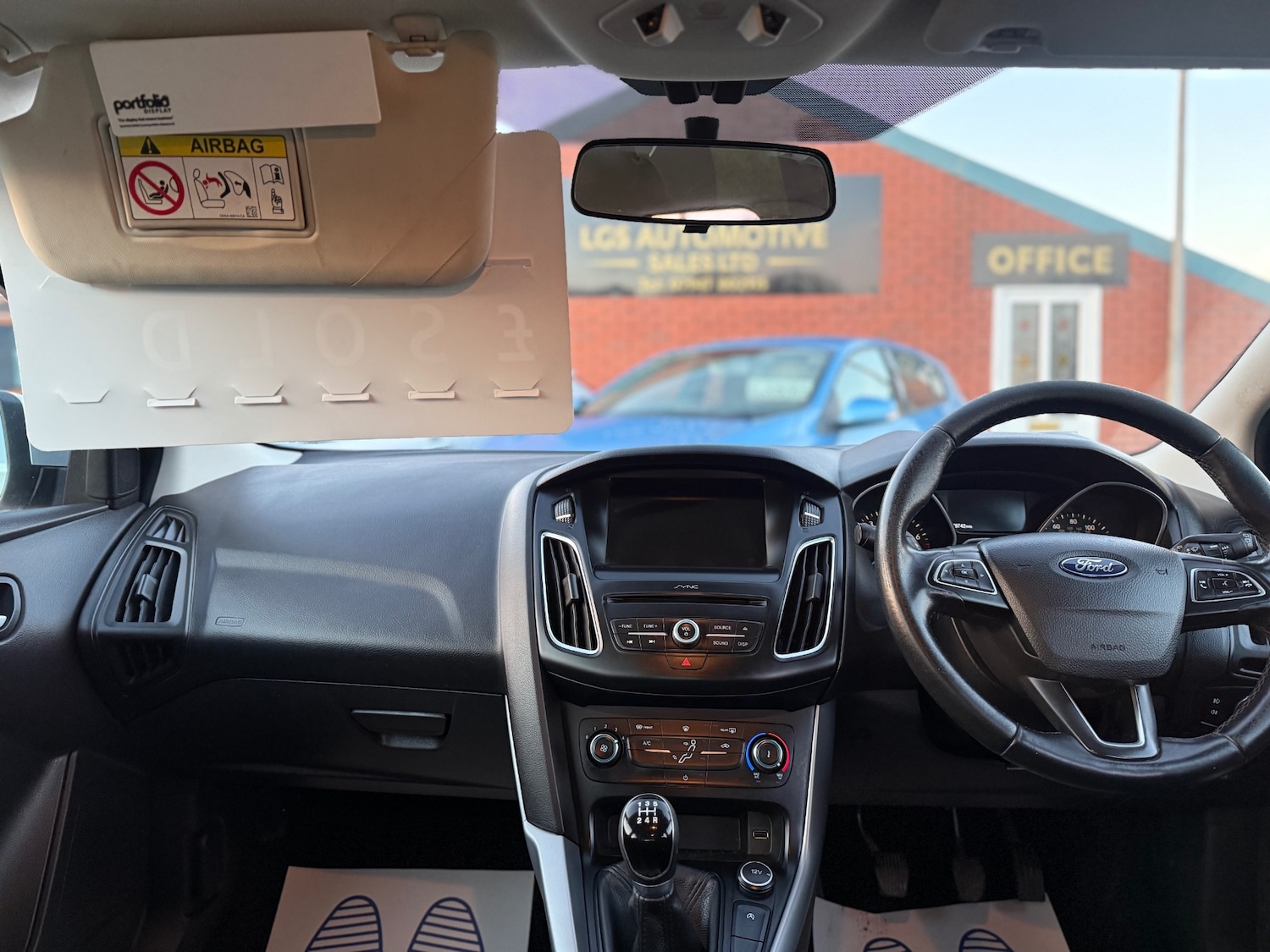 Used Ford Focus 2017 for sale - 76627331: Photo 10