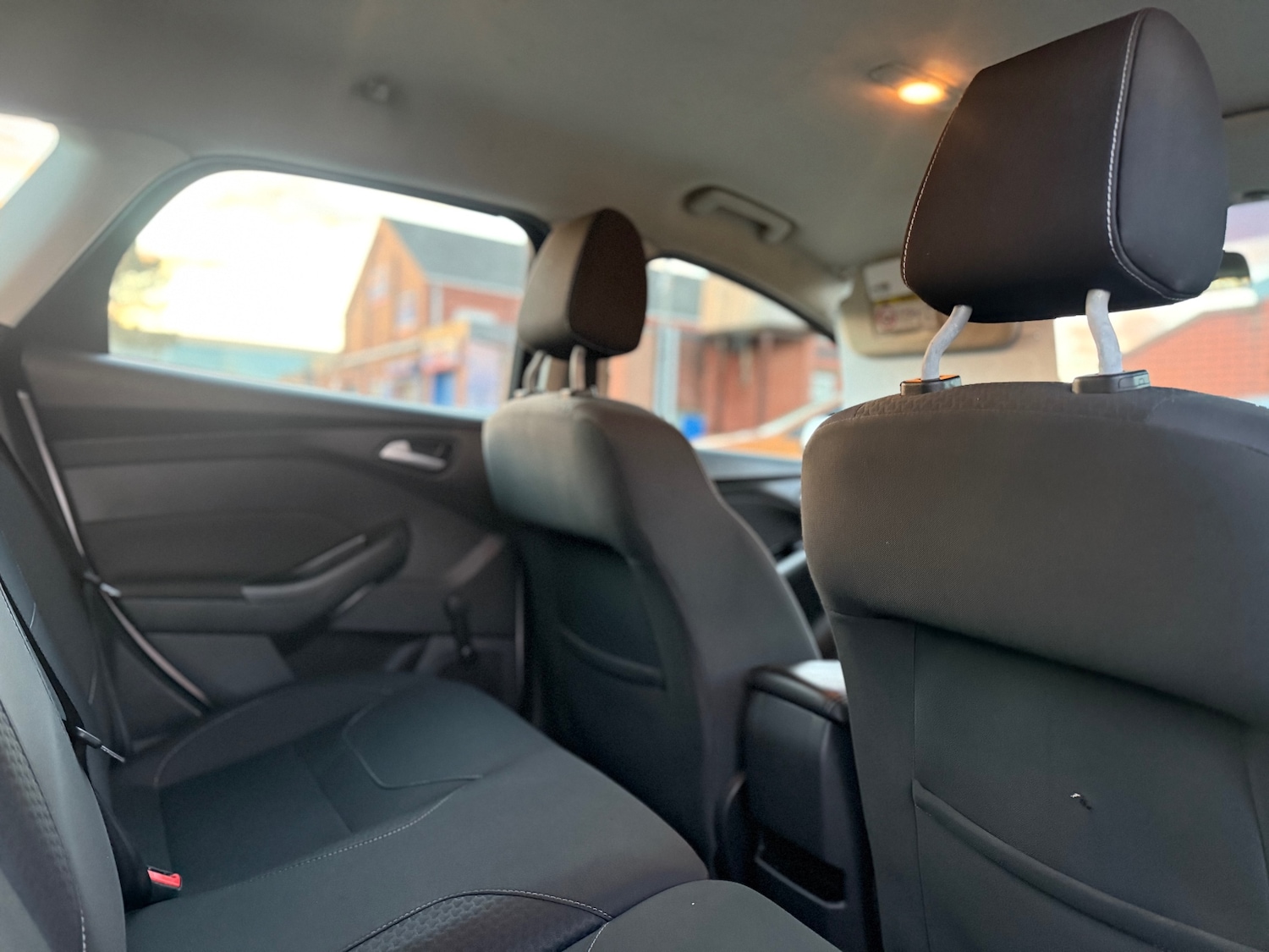 Used Ford Focus 2017 for sale - 76627331: Photo 17