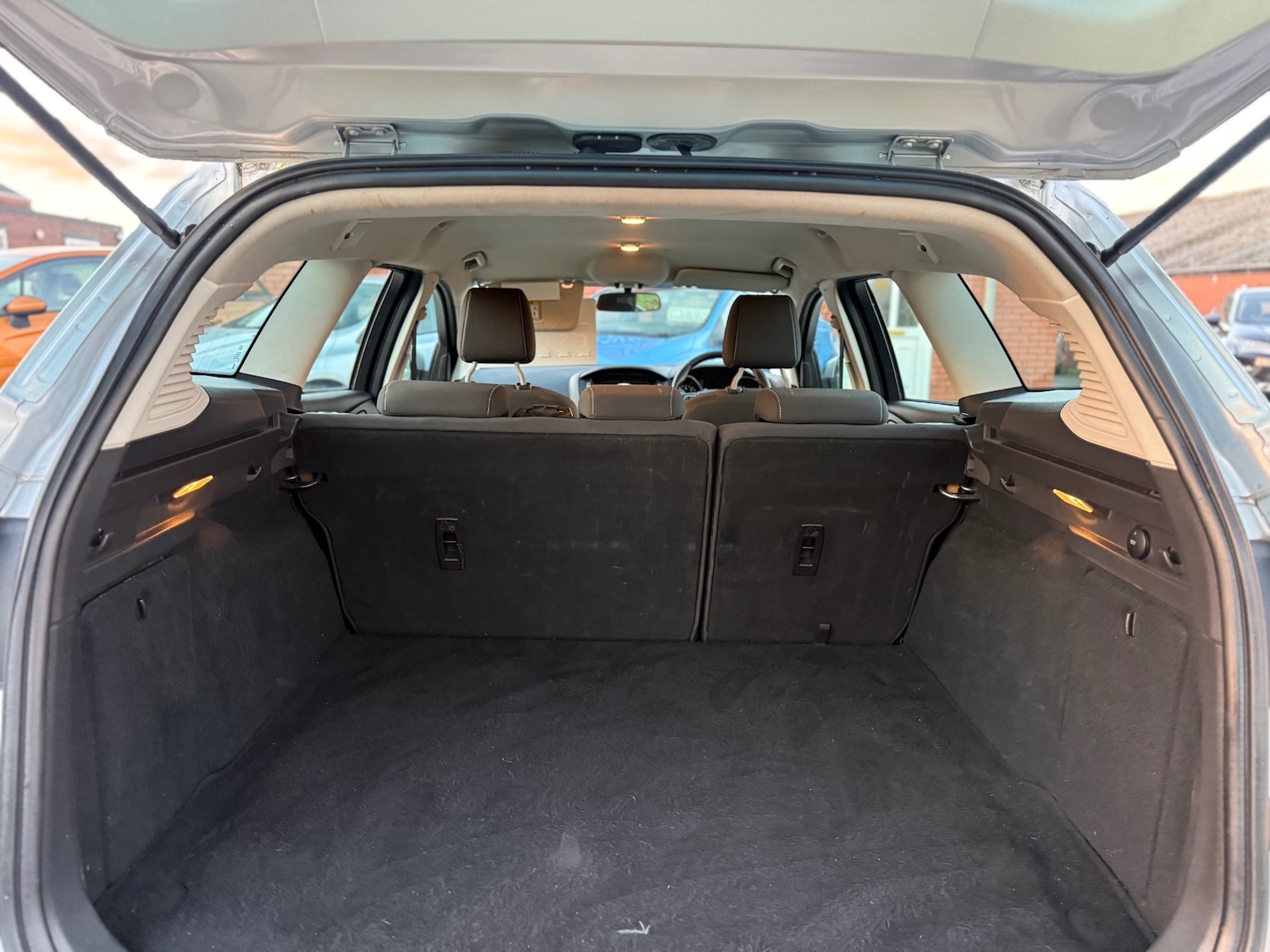 Used Ford Focus 2017 for sale - 76627331: Photo 18