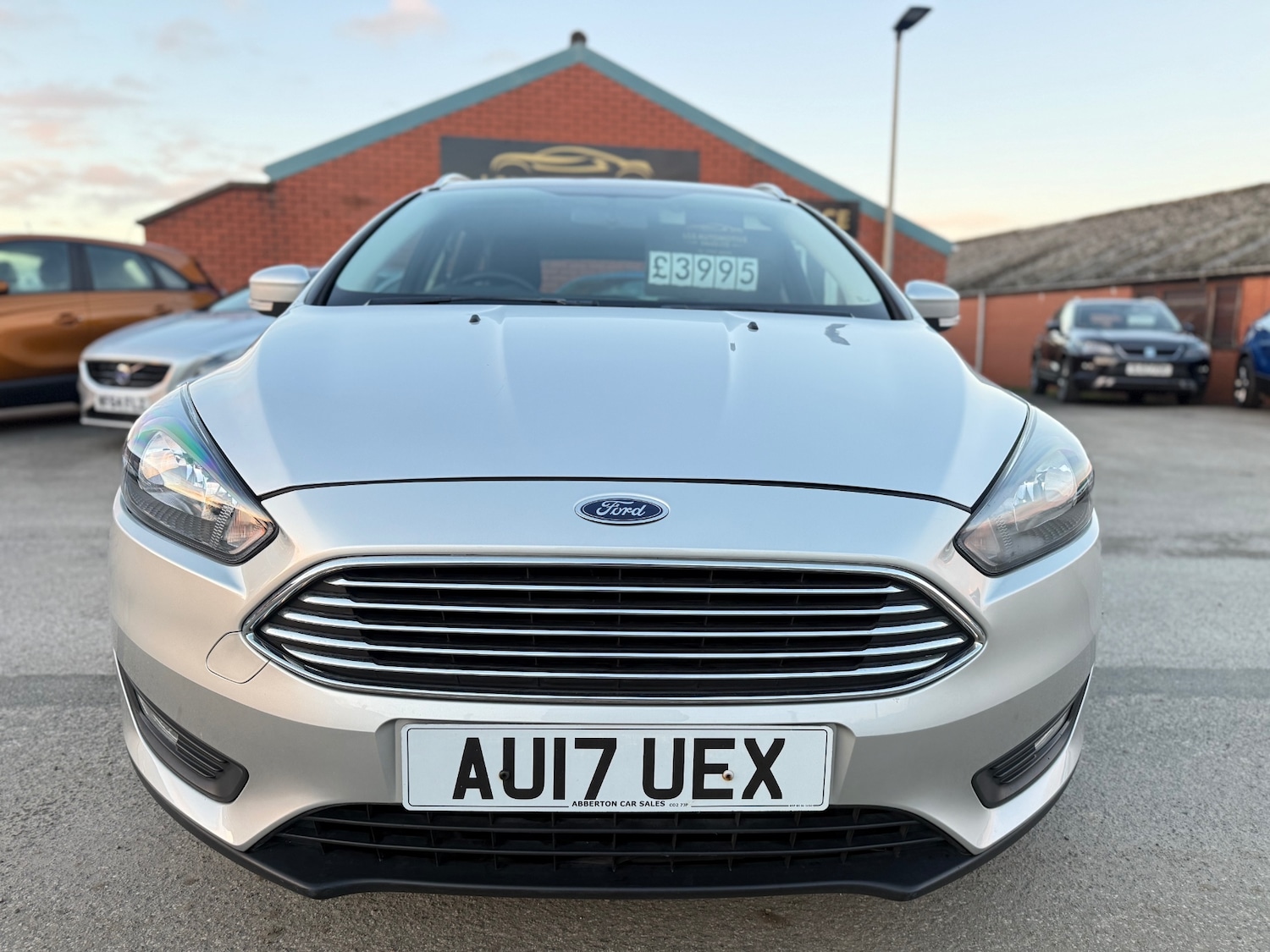 Used Ford Focus 2017 for sale - 76627331: Photo 2