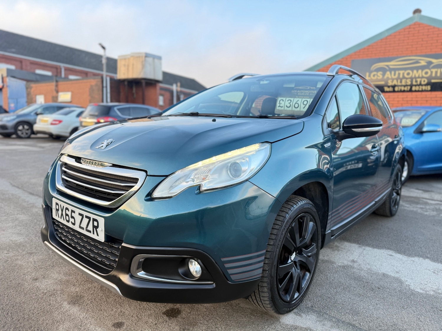 Used Peugeot 2008 2015 for sale - 76799530: Photo 3