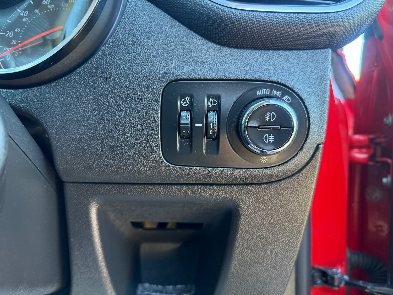 Used Vauxhall Crossland X 2017 for sale - 77558428: Photo 12