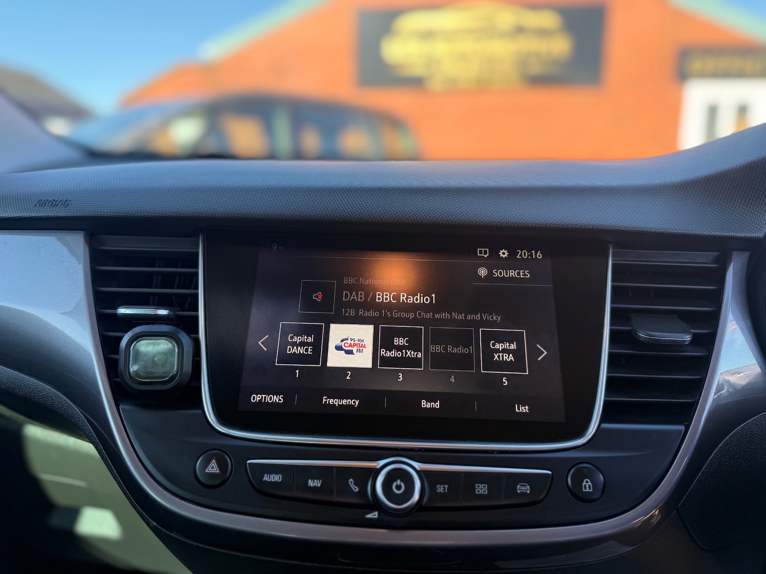 Used Vauxhall Crossland X 2017 for sale - 77558428: Photo 16